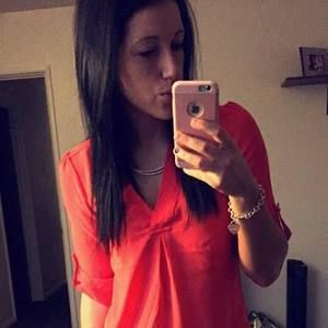 Meet your Posher, Angie